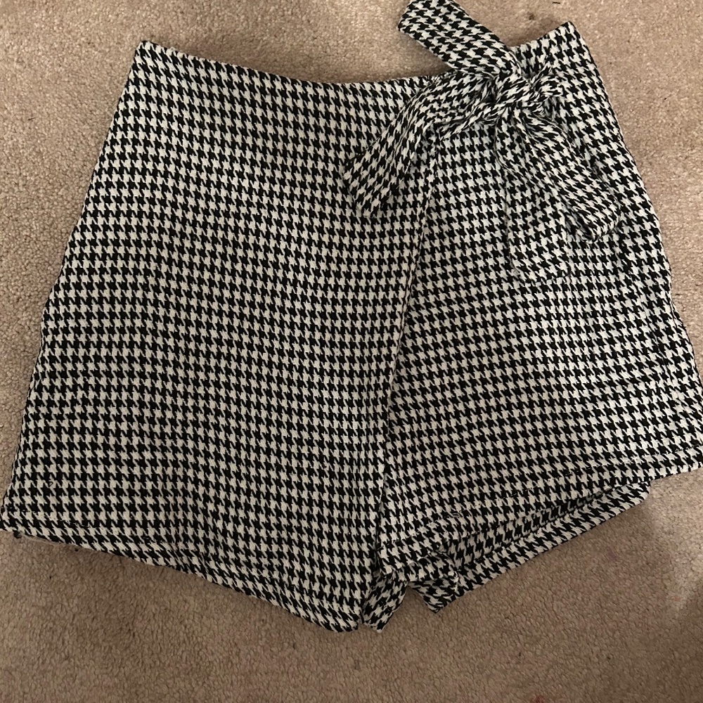 Shein skort